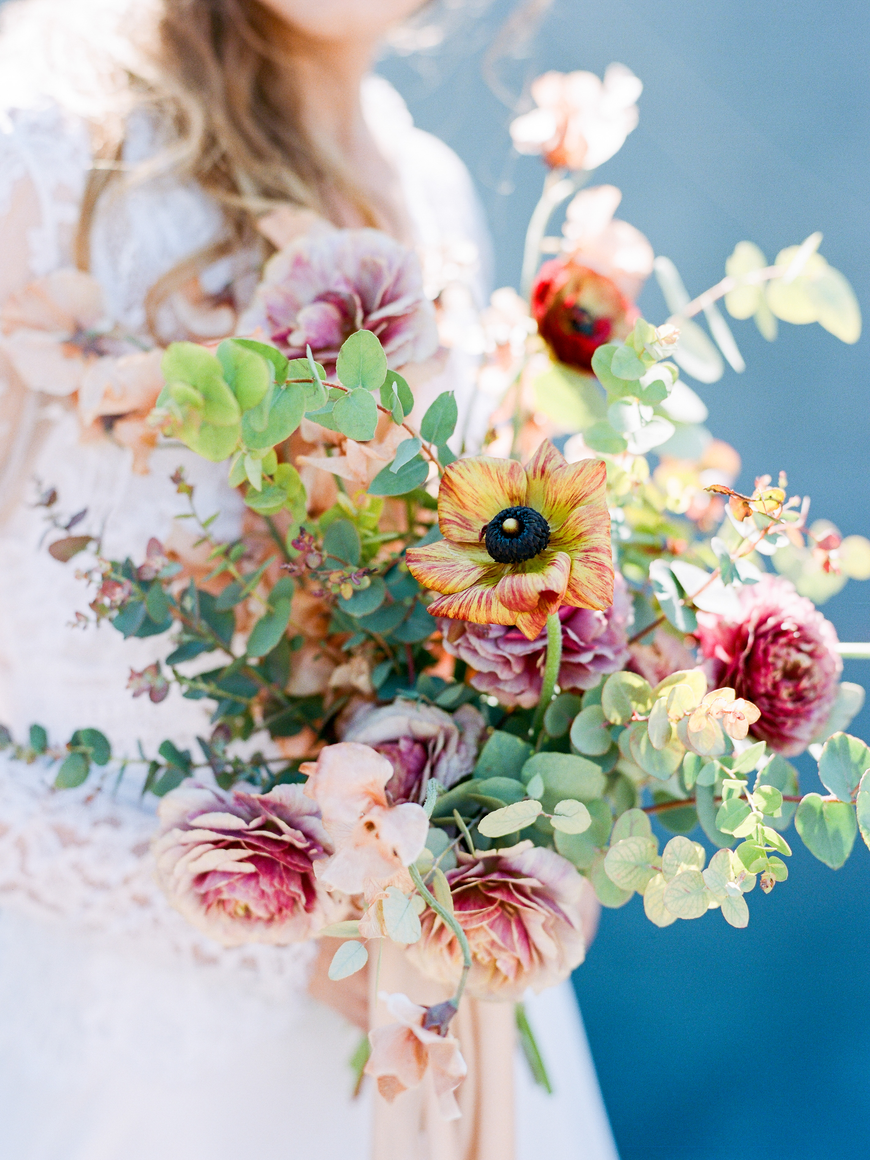 Pink peach rusty red green Wedding Photos Bridal Bouquet Inspiration Beautiful Siren Floral Co Pura Soul Photography Film Devin Wilson Skylar Stetten Rachael Lunghi